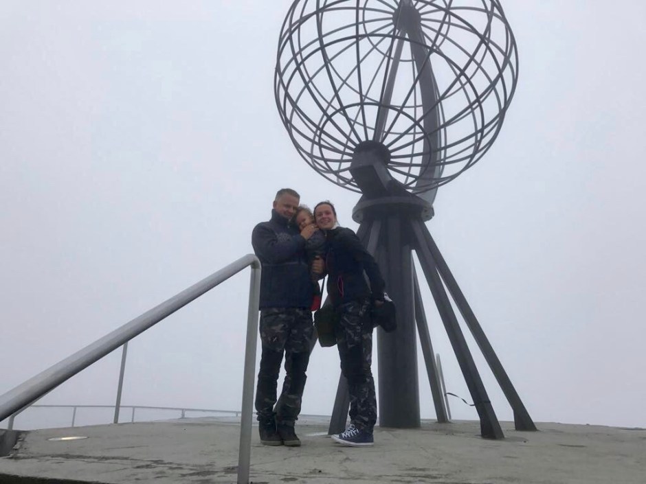 4816534B-5F90-44FF-9C0F-309547B5D14A