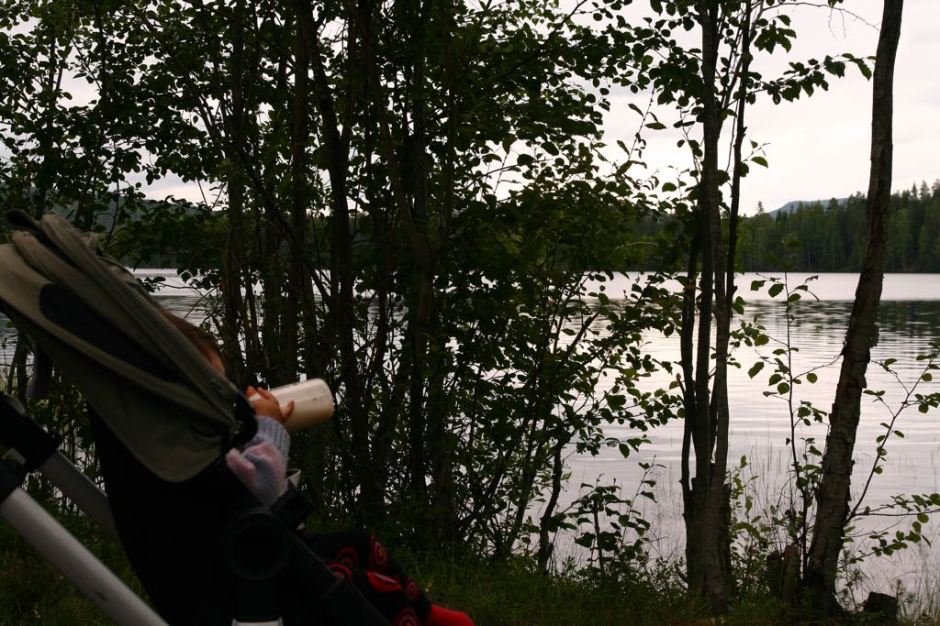 9B281210-EBF6-400A-A61B-3777C5F76589